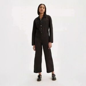 Levi’s Iconic Jumpsuit NWT